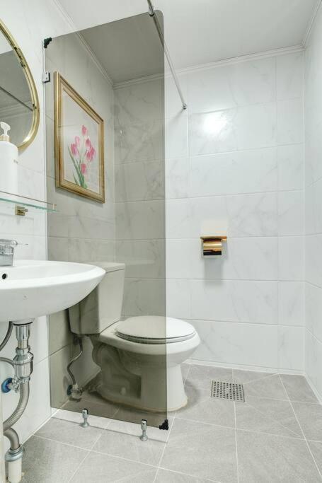 Hongdae 4Bed Room House Seoul Exterior photo